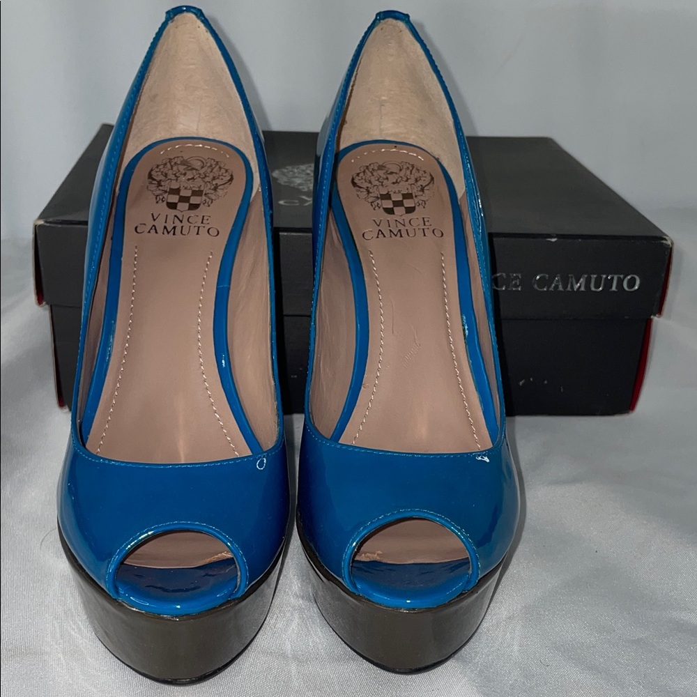VINCE CAMUTO LADELL WEDGE FTL-10-169